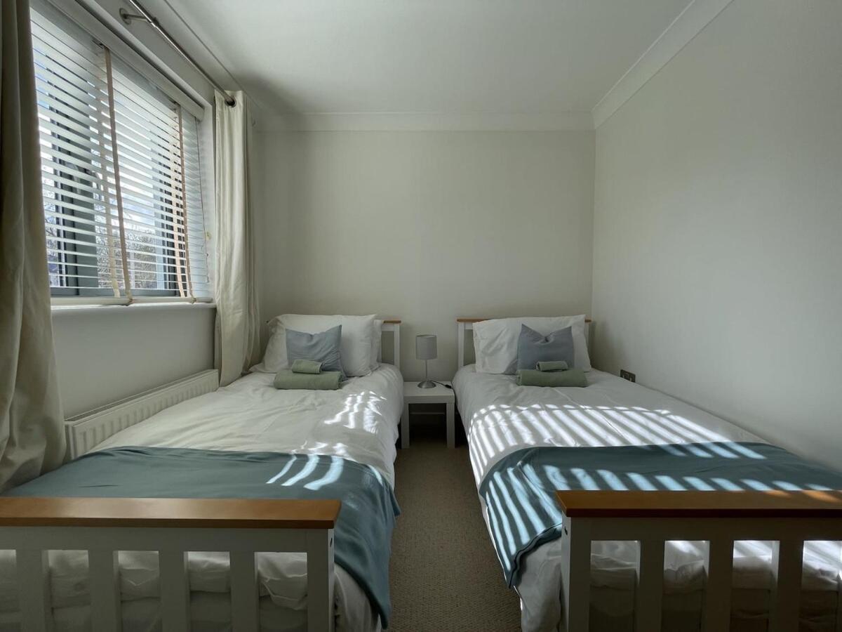 Comfortable Home W Private Parking Charlestown ชาร์ลสทาวน์ ภายนอก รูปภาพ