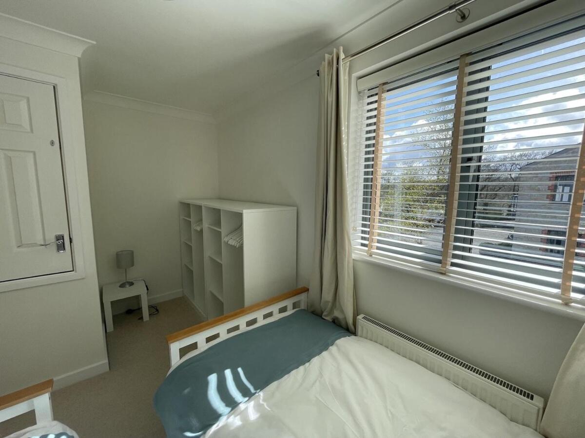 Comfortable Home W Private Parking Charlestown ชาร์ลสทาวน์ ภายนอก รูปภาพ