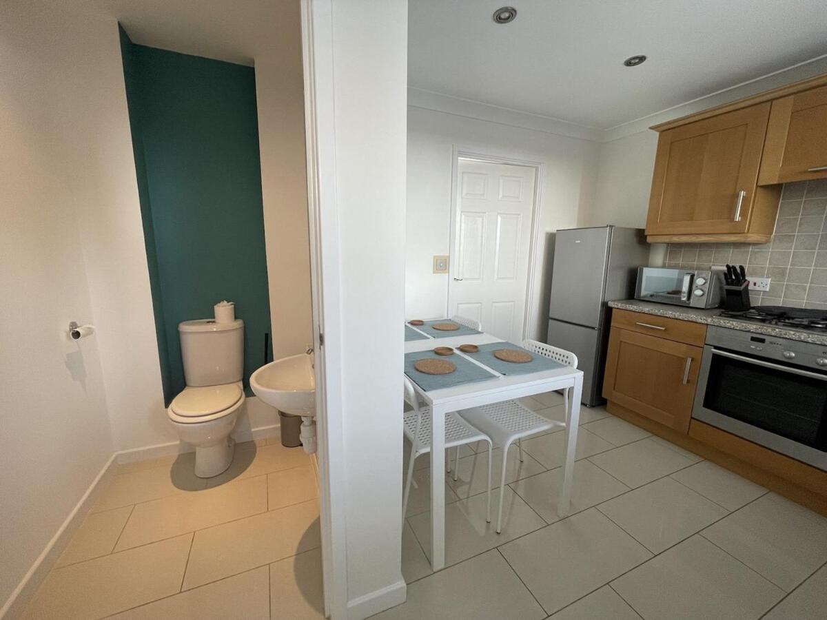 Comfortable Home W Private Parking Charlestown ชาร์ลสทาวน์ ภายนอก รูปภาพ